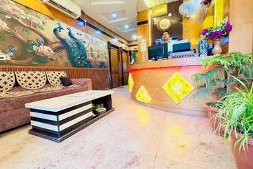 هتل Kk Residency
