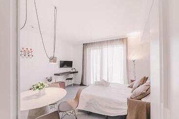 Hotiday Collection   Suites Polignano