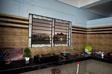 膳宿费 Beltola Serenity Homestay