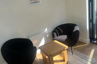 پانسیون Mudeford Retreat