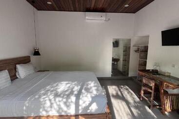 پانسیون Pis Bolong Canggu