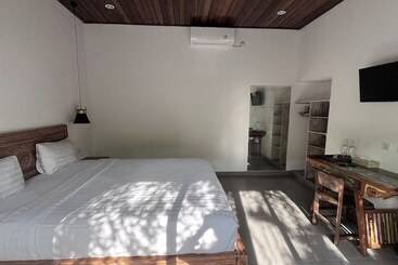 پانسیون Pis Bolong Canggu