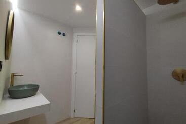 پانسیون Plaza Rooms