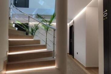 پانسیون Plaza Rooms