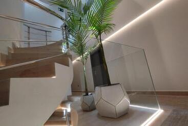پانسیون Plaza Rooms