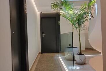 پانسیون Plaza Rooms