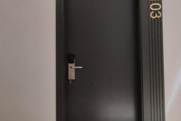 پانسیون Plaza Rooms
