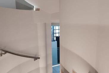 پانسیون Plaza Rooms