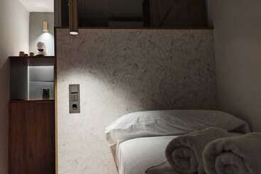 پانسیون Plaza Rooms