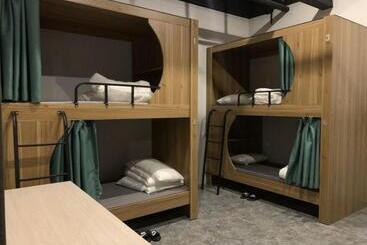 Pu Chun International Hostel  Yugarden & Old Town