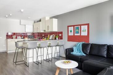 هاستل For Students Only Chic Ensuite Bedrooms At The Northfield In Exeter