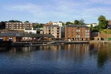 هاستل For Students Only Chic Ensuite Bedrooms At The Northfield In Exeter