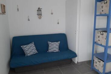 ベッドアンドブレックファースト La Casita Sérignanaise