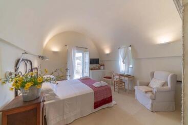 مبيت وإفطار Masseria Corte Cucciata