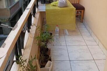 تختخواب و صبحانه Susan S Guest House