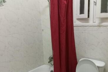 تختخواب و صبحانه Susan S Guest House