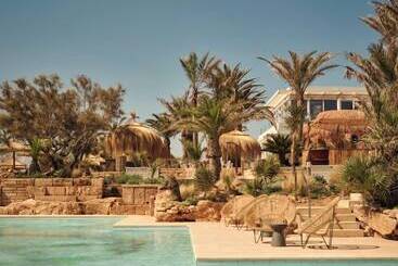 Bikini Island & Mountain Hotel Es Trenc  Adults Only