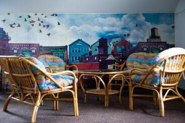 Happy Home Hostel