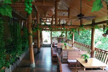 هتل Bridge View Boutique Guesthouse 望桥楼精品民宿