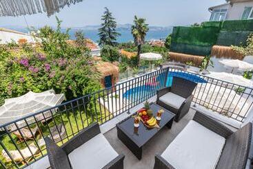 Hillora Hotel Buyukada