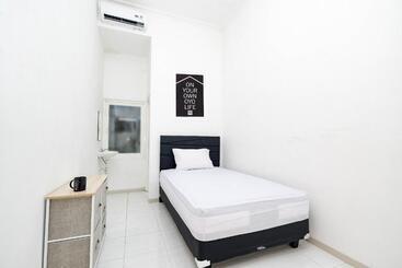 هتل Oyo Life 2491 Omah Puspa