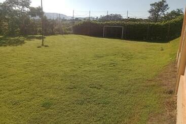 هتل Pousada Vale Verde   Campo De Futebol E Sinuca Pro