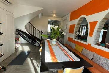 Le Doolie S   Hostel B&b