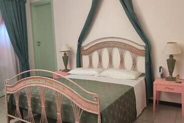 پانسیون Dalia Appartamento Turistico