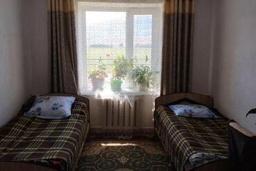 پانسیون Gulnara Guesthouse