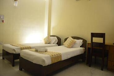 پانسیون River Breeze Home A Comfort Stay