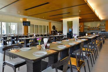 Sappaya Hotel By Lotus Valley Golf Resort