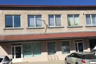 Yasmina Hostel