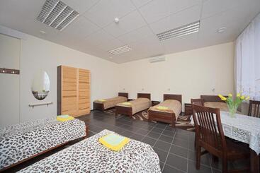 Yasmina Hostel