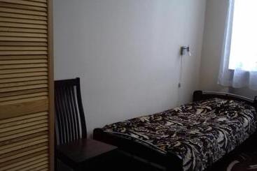 Yasmina Hostel