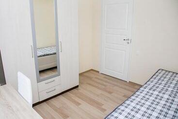 هاستل Modern Rooms Next To The City Centre
