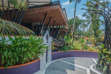 هتل Big Sun Residences By Iretreat