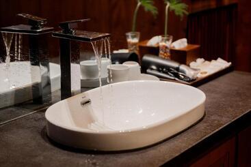 هتل Big Sun Residences By Iretreat
