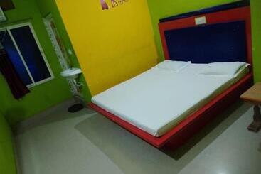 هتل Sun Plaza Lodge Near Konark Sun Temple Excellent Customer Choice Best Seller By Morservices