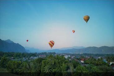 Vangvieng Downtown Hotel 1