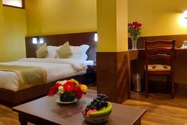 בית מלון כפרי Yangkhyil Residency