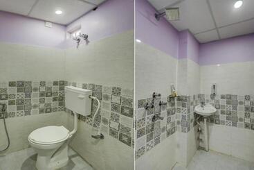 Oyo Hotel Crystal Inn