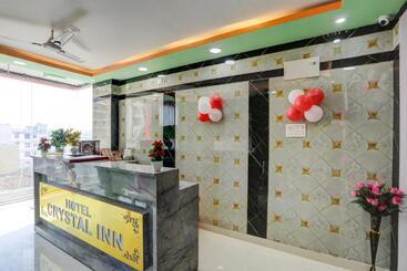 Oyo Hotel Crystal Inn