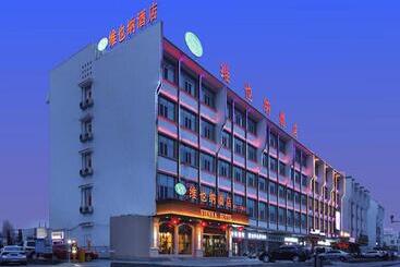 Vienna Hotel Xinjiang Kashgar 2nd Ring Road Food Street