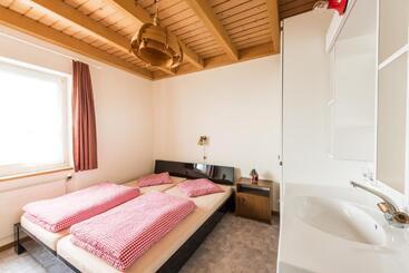 Hostel Berghotel Bonistock