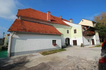 هاستل Guesthouse Veles