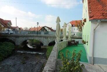 هاستل Guesthouse Veles