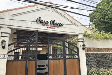 تختخواب و صبحانه Casa Roces