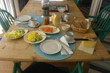 تختخواب و صبحانه Strandheimen Guesthouse