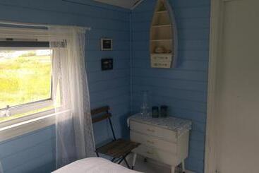 تختخواب و صبحانه Strandheimen Guesthouse