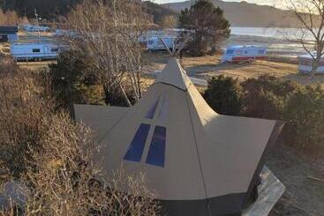 تختخواب و صبحانه Strandheimen Guesthouse